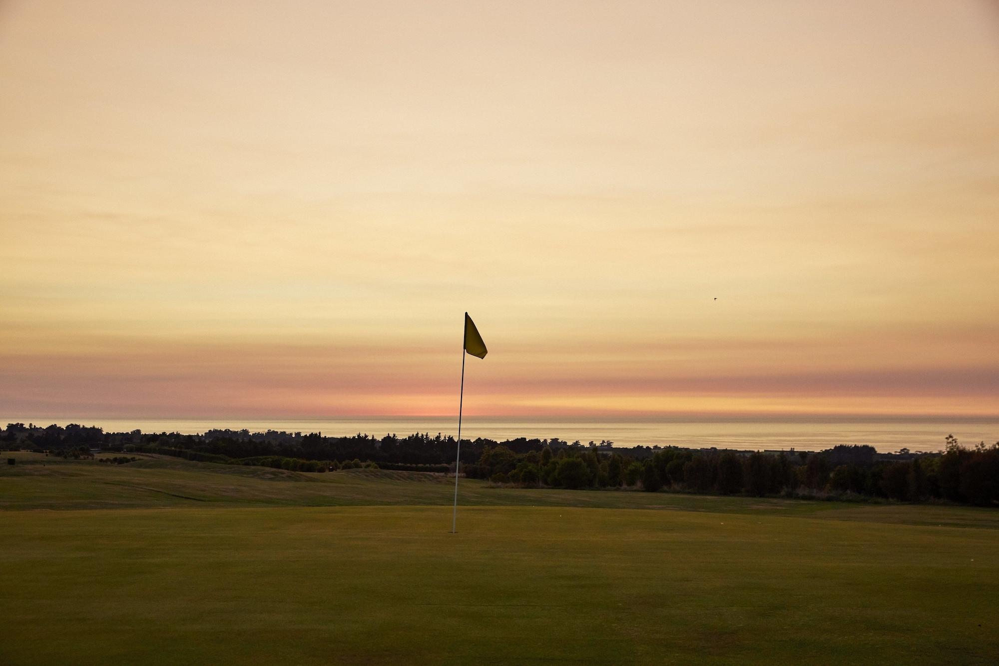 Koura Bay Golf Resort Kaikoura Exterior photo