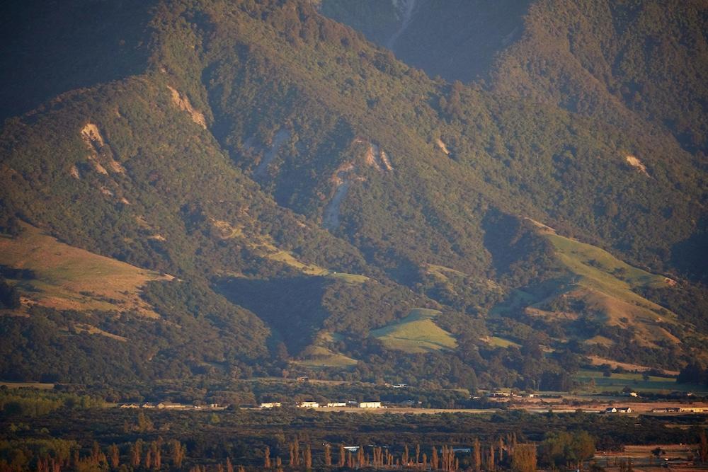 Koura Bay Golf Resort Kaikoura Exterior photo