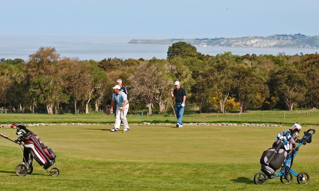 Koura Bay Golf Resort Kaikoura Exterior photo